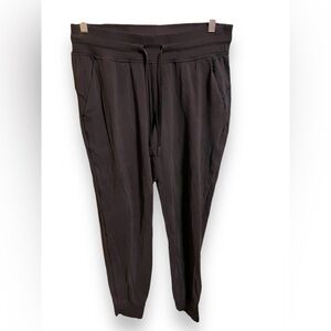Lululemon jogger pants